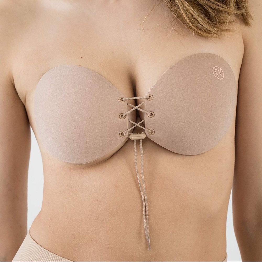 Sneaky Vaunt nude color strapless/ backless bra